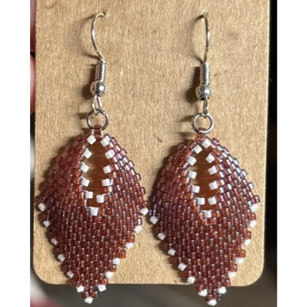 Peyote Leaf Earrings‎ Reddish Iridescent